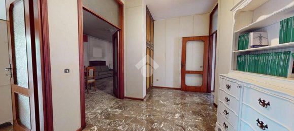 4 bedrooms Apartment in Vicenza, Italy No. 335521 5