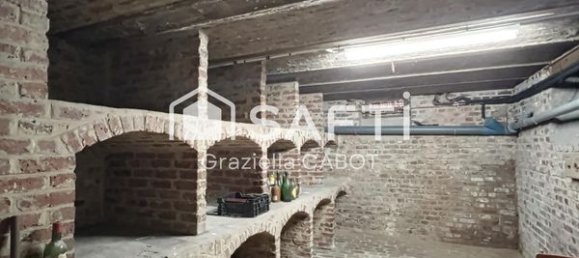 Casa de 4 dormitorios en Vimy, France No. 157027 9