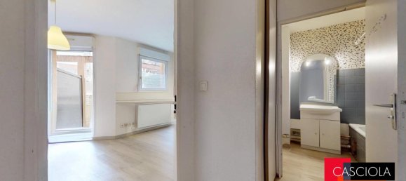 Studio in Metz, France No. 43309 3