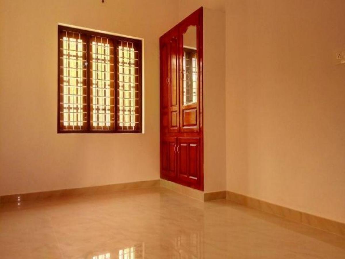 3 bedrooms House in Palakkad, India No. 64618