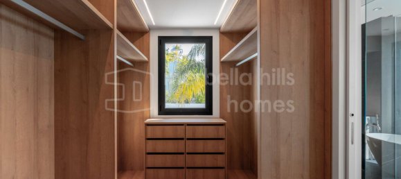 5 bedrooms Villa in Marbella, Spain No. 101369 42