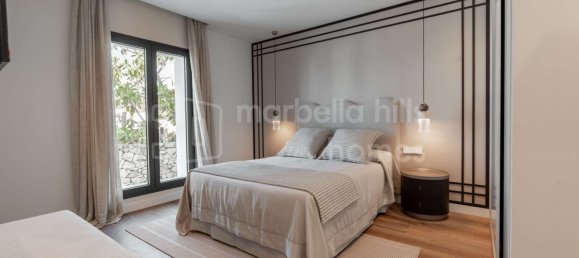 5 bedrooms Villa in Marbella, Spain No. 101369 32