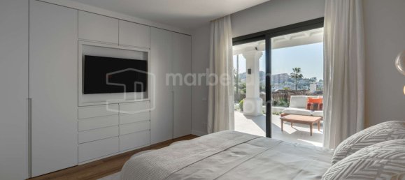 5 bedrooms Villa in Marbella, Spain No. 101369 31