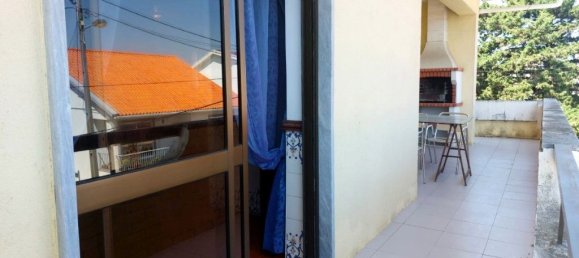 3 bedrooms House in Almada, Portugal No. 146769 2