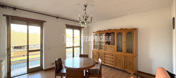 4-salle Maison à Romano Canavese, Italy No. 127555 4