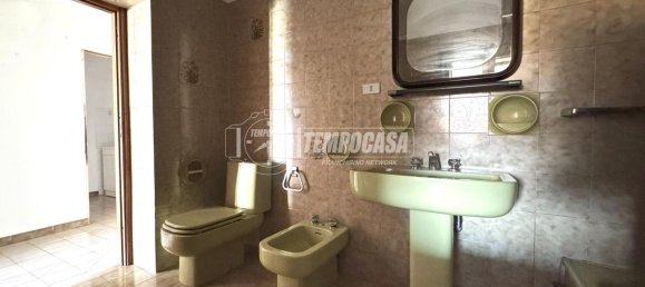 4-salle Maison à Romano Canavese, Italy No. 127555 13