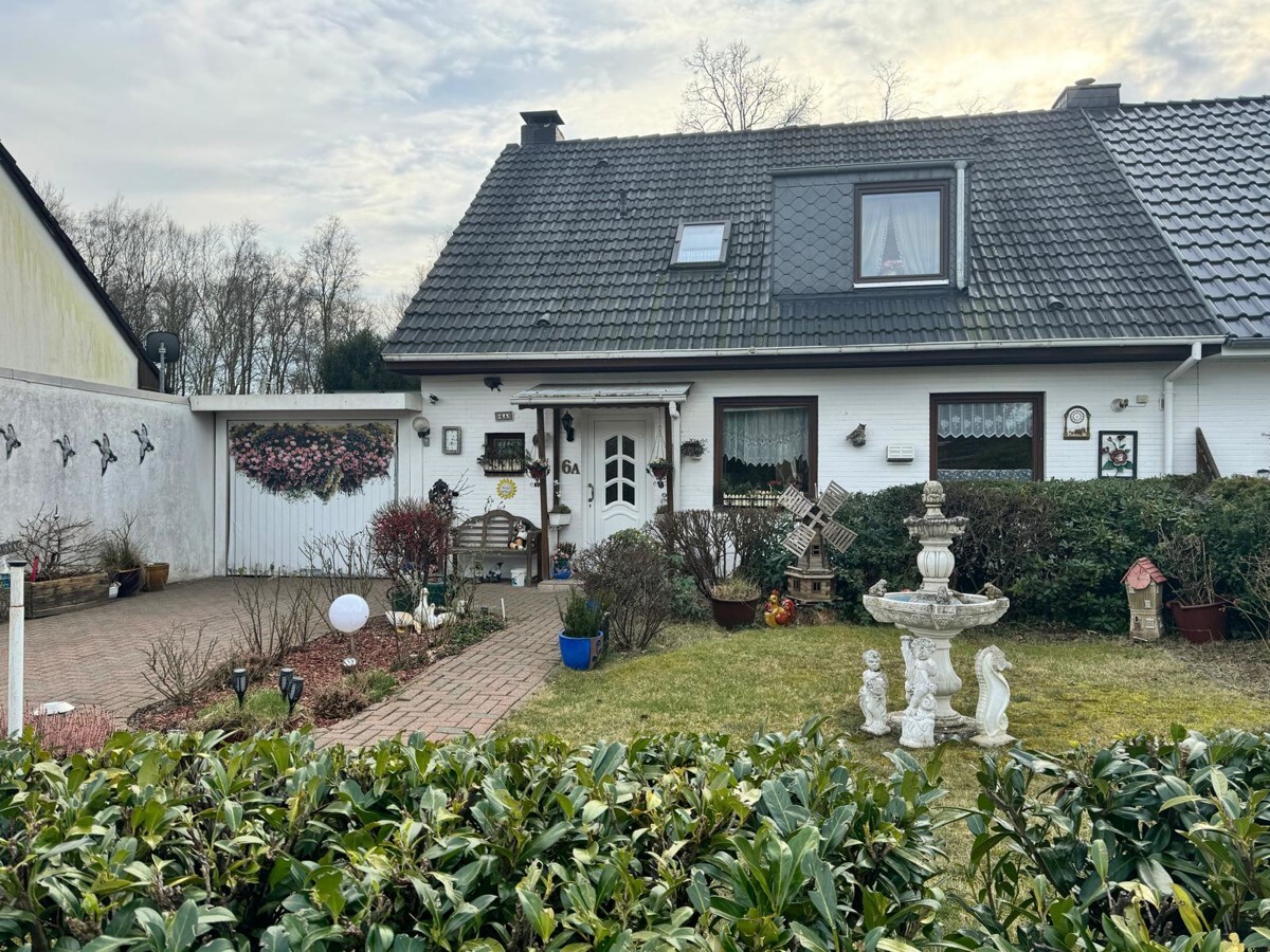 Adosado de 5 habitaciónes en Lubeck, Germany No. 72915