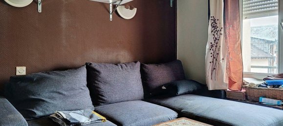 257m² Commercial property in Fismes, France No. 300540 9