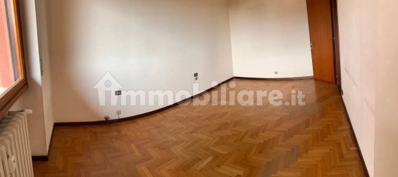 4 Schlafzimmer Wohnung in Castellanza, Italy, Nr. 340526 16