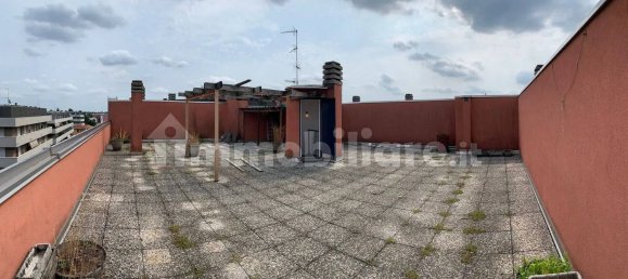 4 Schlafzimmer Wohnung in Castellanza, Italy, Nr. 340526 4
