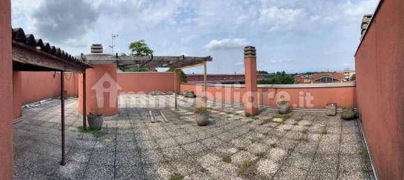 4 Schlafzimmer Wohnung in Castellanza, Italy, Nr. 340526 3