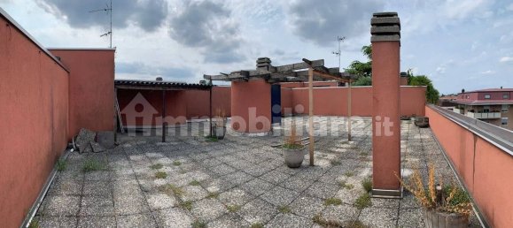 4 Schlafzimmer Wohnung in Castellanza, Italy, Nr. 340526 2