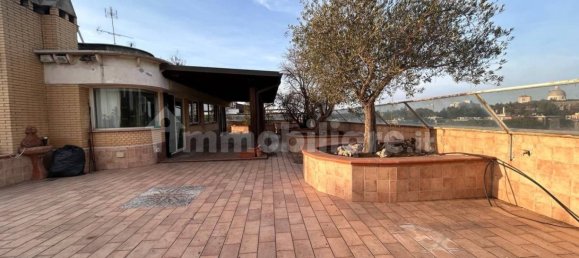 3 bedrooms Penthouse in Rome, Italy No. 128730 17