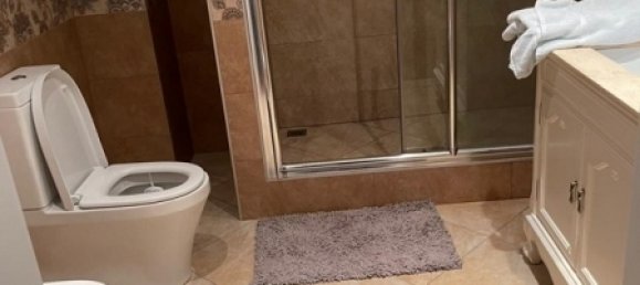 3 bedrooms Apartment in Baku, Azerbaijan No. 311 11