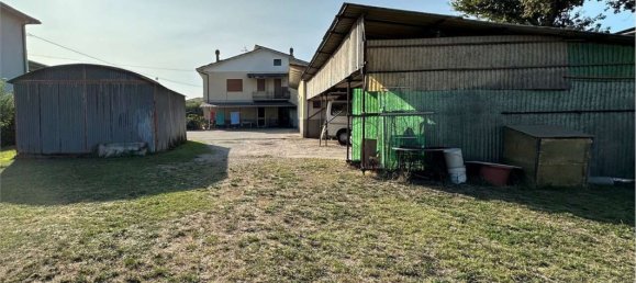 16-Zimmer Villa in Capannori, Italy, Nr. 148450 6