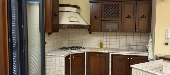 4 Schlafzimmer Penthouse in Casalnuovo di Napoli, Italy, Nr. 359243 8