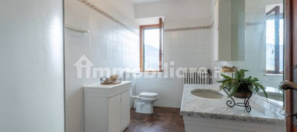 4 غرف نوم شقة في Lucca, Italy رقم 15358 16