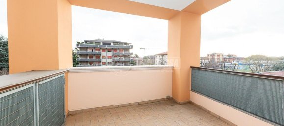 3 rooms Apartment in Brescia, Italy No. 235425 31