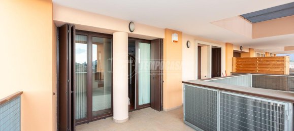 3 rooms Apartment in Brescia, Italy No. 235425 28