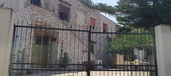 8 rooms House in Balestrate, Italy No. 265762 3