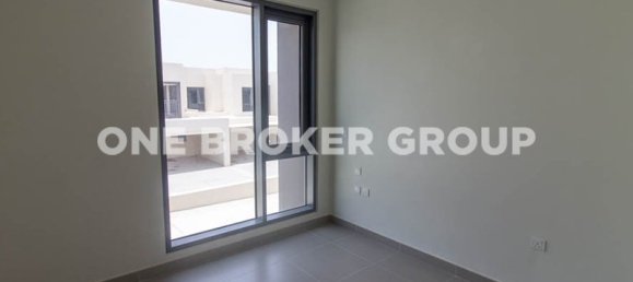 4 bedrooms Townhouse in Dubai Hills Estate, UAE No. 239 7