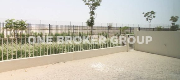 4 bedrooms Townhouse in Dubai Hills Estate, UAE No. 239 14