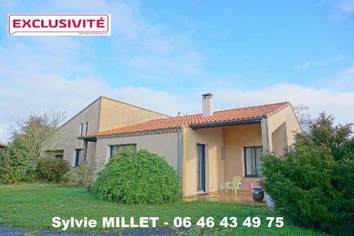 4 Schlafzimmer Haus in Clisson, France, Nr. 23717