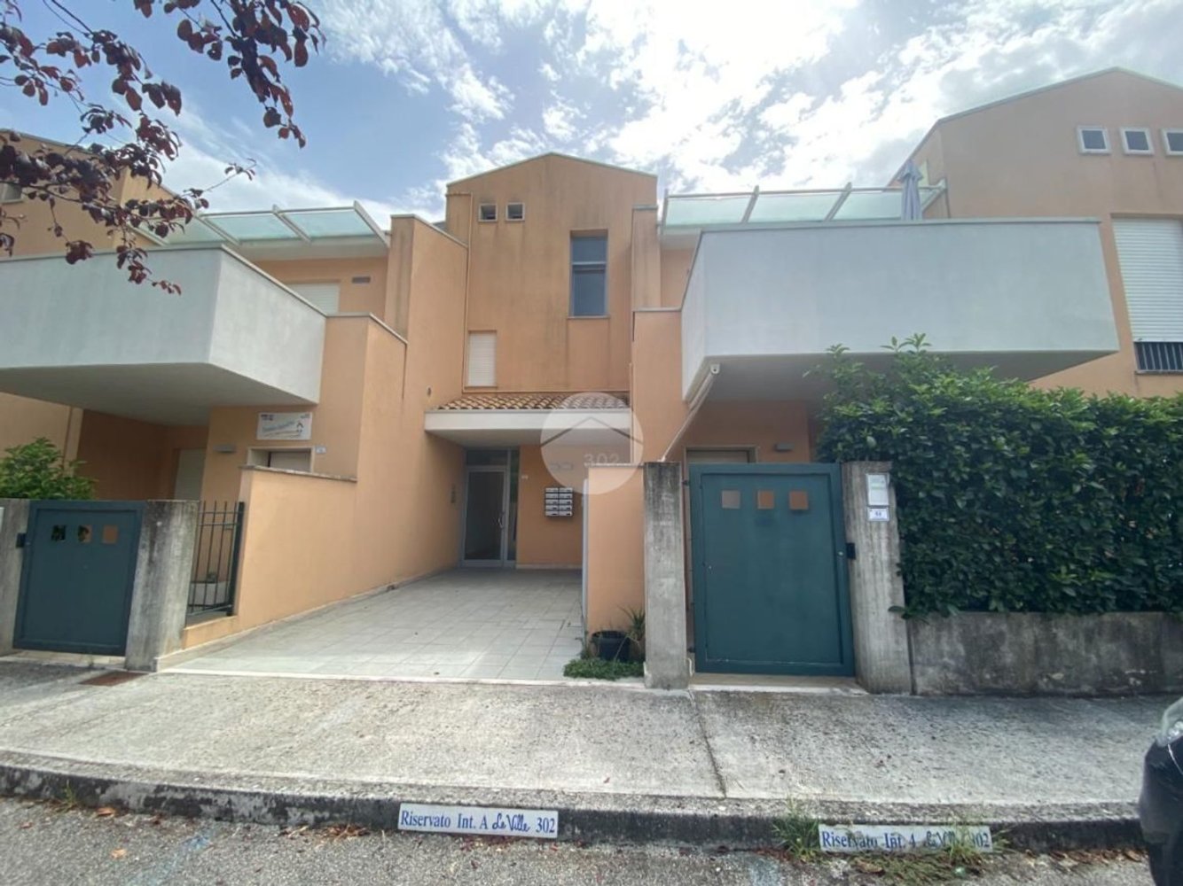 2 غرف نوم شقة في Ripatransone, Italy رقم 320043