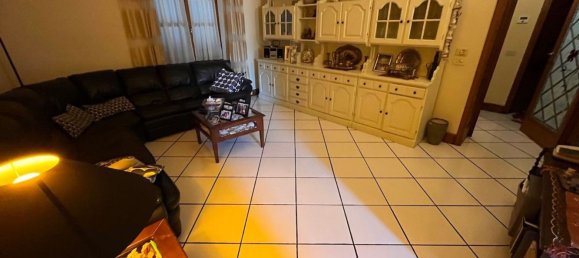 3غرفة شقة في Forte dei Marmi, Italy رقم 221718 7