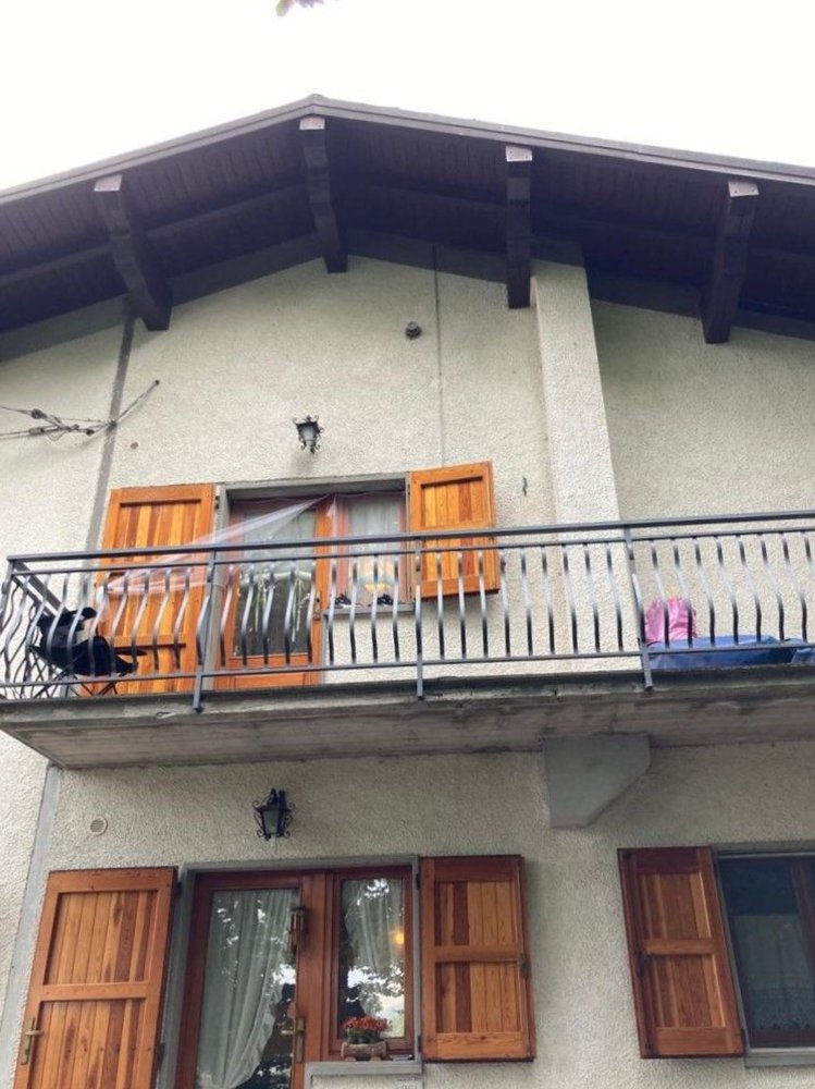 Квартира с 3 комнатами в Абетоне Кутильяно, Италия № 255483