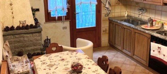 Квартира с 3 комнатами в Абетоне Кутильяно, Италия № 255483 11