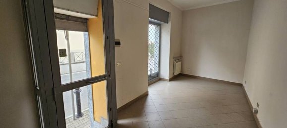 Коммерческая недвижимость 110м² в Ераго кон Ораго, Италия № 237067 9