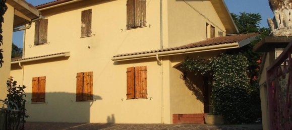 7-Zimmer Haus in Matelica, Italy, Nr. 174095 2