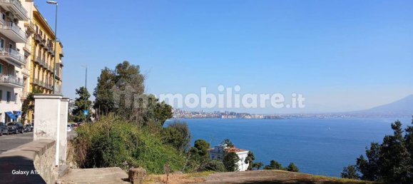 1غرفة عقار تجاري في Naples, Italy رقم 117005 10