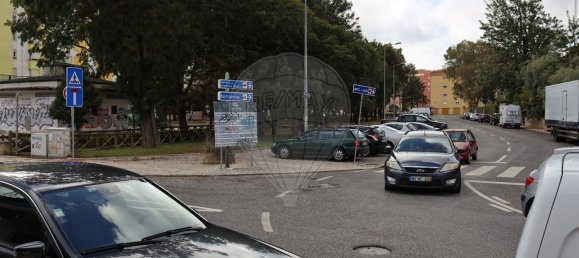 131m² Commercial property in Sintra, Portugal No. 80201 13