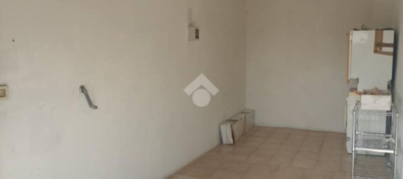 14m² Garage in Castelfranco Emilia, Italy No. 143823 11