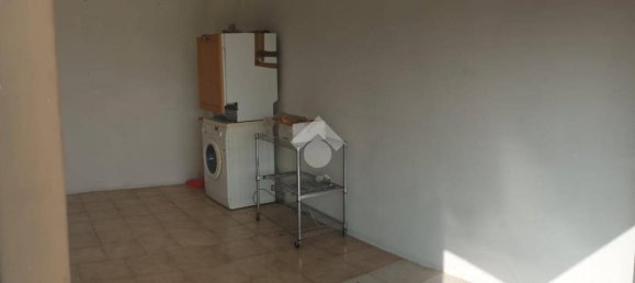 14m² Garage in Castelfranco Emilia, Italy No. 143823 25