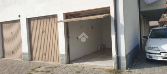 14m² Garage in Castelfranco Emilia, Italy No. 143823 21
