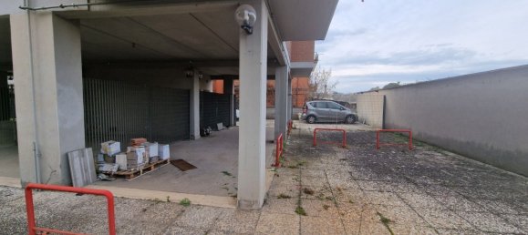 20m² Garage in Rome, Italy No. 72888 5