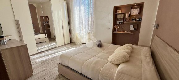 2 rooms Apartment in Desio, Italy No. 38792 11