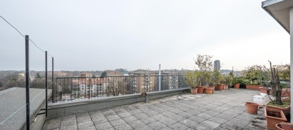 12 rooms Penthouse in Milan, Italy No. 246599 25