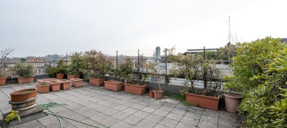12 rooms Penthouse in Milan, Italy No. 246599 4