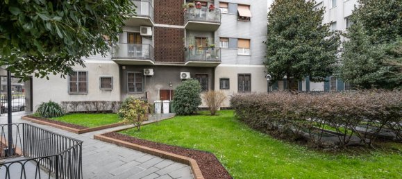 12 rooms Penthouse in Milan, Italy No. 246599 7