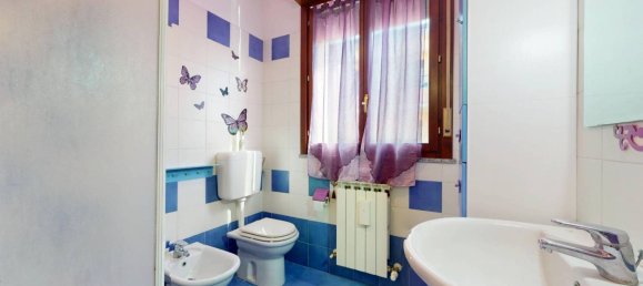 Dúplex de 3 dormitorios en Rubiera, Italy No. 273898 6