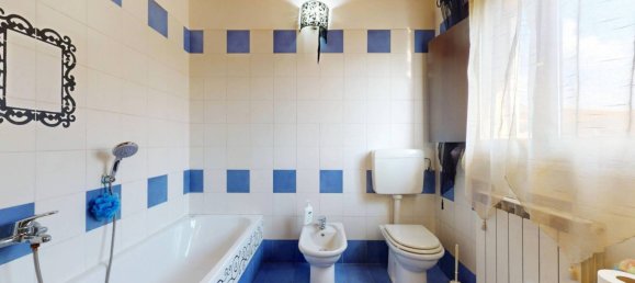 Dúplex de 3 dormitorios en Rubiera, Italy No. 273898 10