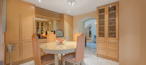 4 bedrooms Villa in Marbella, Spain No. 47939 26