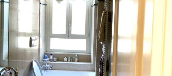 4 rooms Apartment in Rome, Italy No. 159729 30