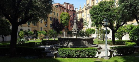 4 rooms Apartment in Rome, Italy No. 159729 34