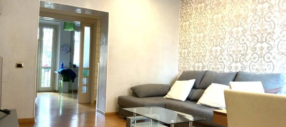 4 rooms Apartment in Rome, Italy No. 159729 10