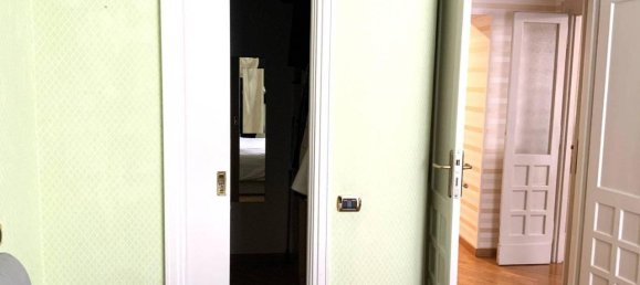 4 rooms Apartment in Rome, Italy No. 159729 22